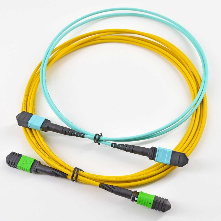 MPO and MTP trunk cable assembly, patch cord. MPO/MTP polarity: A, B, C and Fan-out cable.